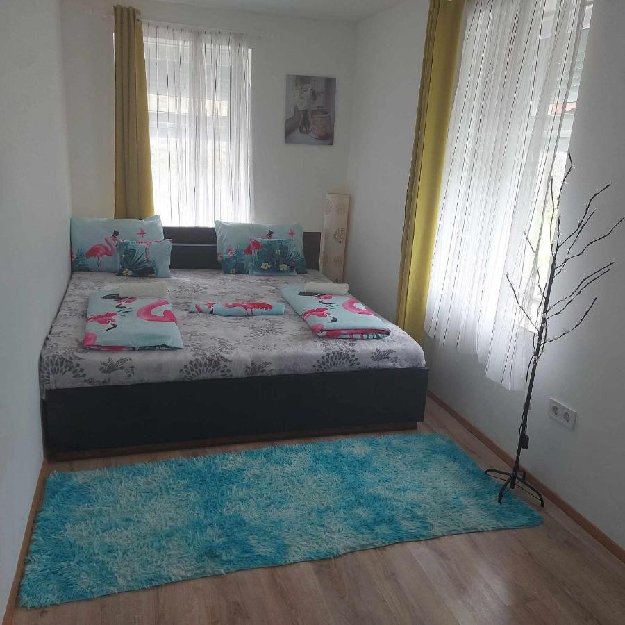 Appartement Horvath Apartman à Keszthely Extérieur photo